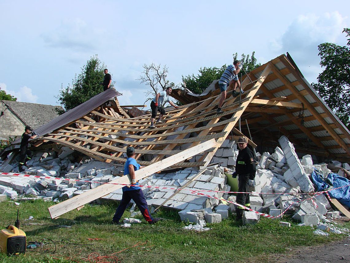 Stracili dorobek życia. Dom zawalił się po eksplozji butli z gazem