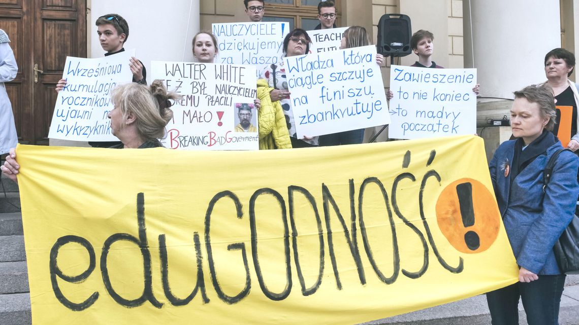 Strajkowe nastroje znacznie opadły. Nauczyciele nie wierzą, że coś wywalczą