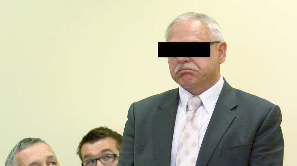 Strażacy budowali mu dom? Były komendant straży usłyszał wyrok po 7 latach procesu Strażacy budowali mu dom? Były komendant straży usłyszał wyrok po 7 latach procesu