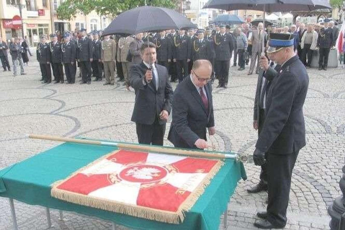 Strażacy już ze sztandarem. Dzień Strażaka w Chełmie