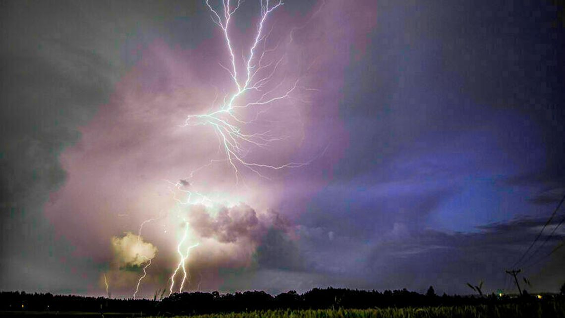 Strażacy mają ręce pełne roboty. Najgorzej jest w powiecie parczewskim Strażacy mają ręce pełne roboty. Najgorzej jest w powiecie parczewskim