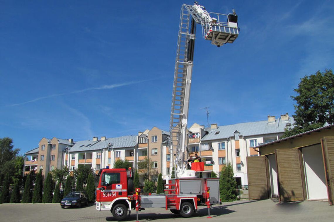 Strażacy z Włodawy z nowym podnośnikiem