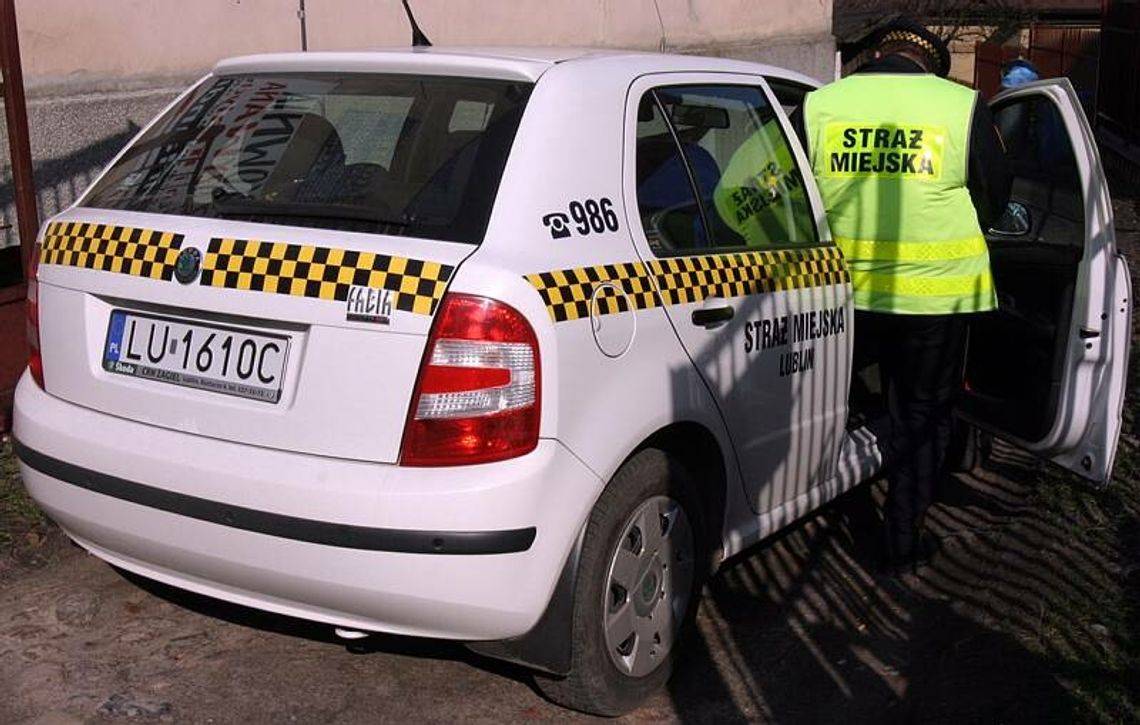 Strażnicy miejscy mieli karać za głośne reklamy. Co z tego wynikło? Strażnicy miejscy mieli karać za głośne reklamy. Co z tego wynikło?