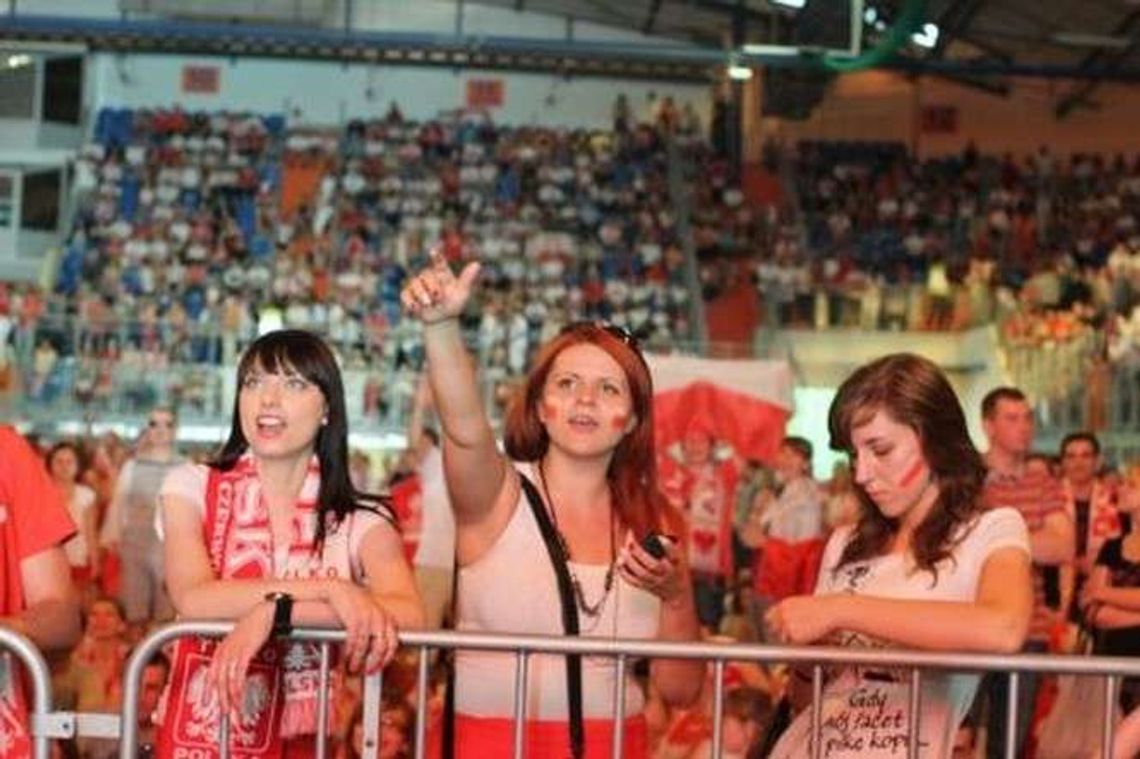 Strefy kibica na Euro 2016: 5 tys. zł za mecz reprezentacji Polski. "To wyzysk"