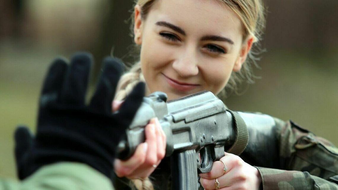 Strzelanie, pomoc medyczna, obrona przed bronią masowego rażenia