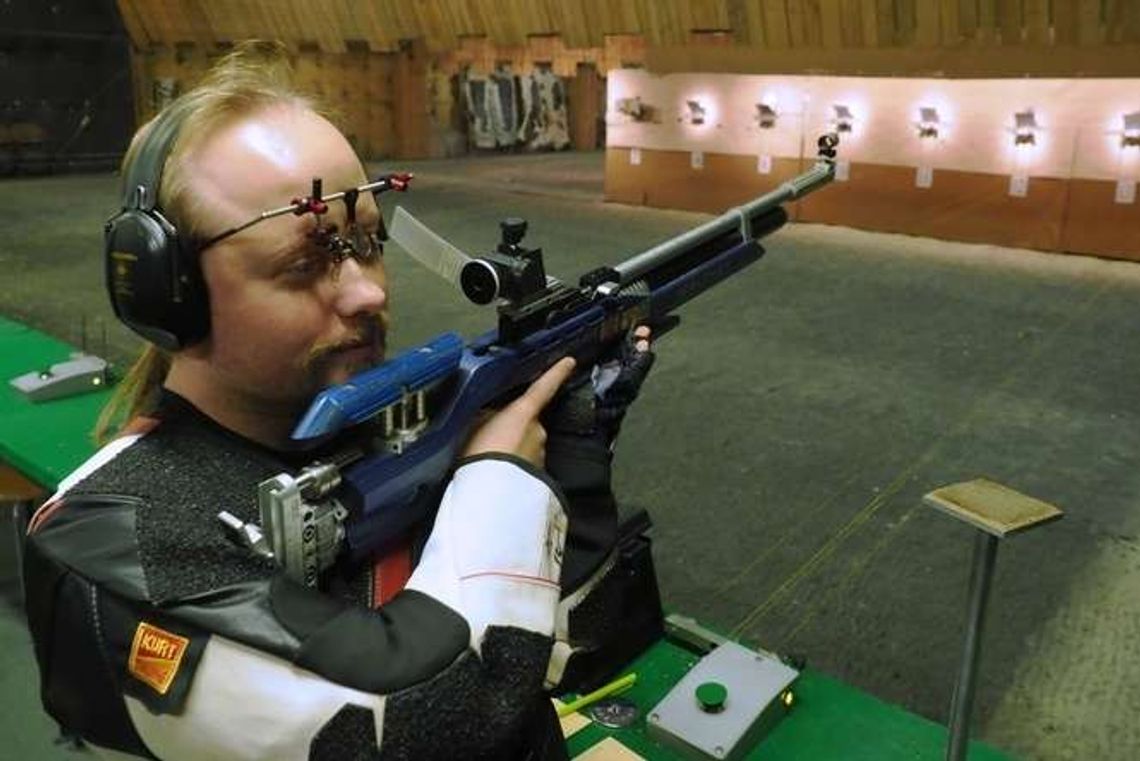 "Strzelcy nawet po wygranych zawodach nie okazują wielkich emocji". Rozmowa z Michałem Szczyrkiem