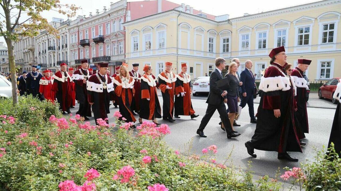 Studenci i wykładowcy wyjdą na ulice. Dziś wspólna inauguracja roku akademickiego