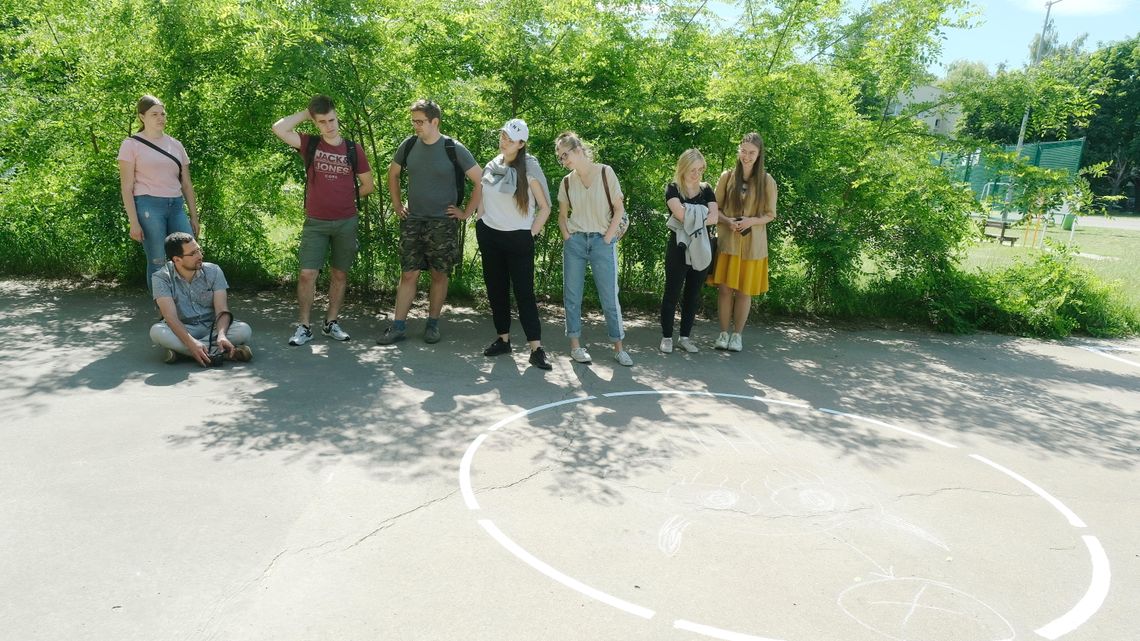 Studenci interweniują na osiedlu Błonie w Lublinie. Znajdź ich prace