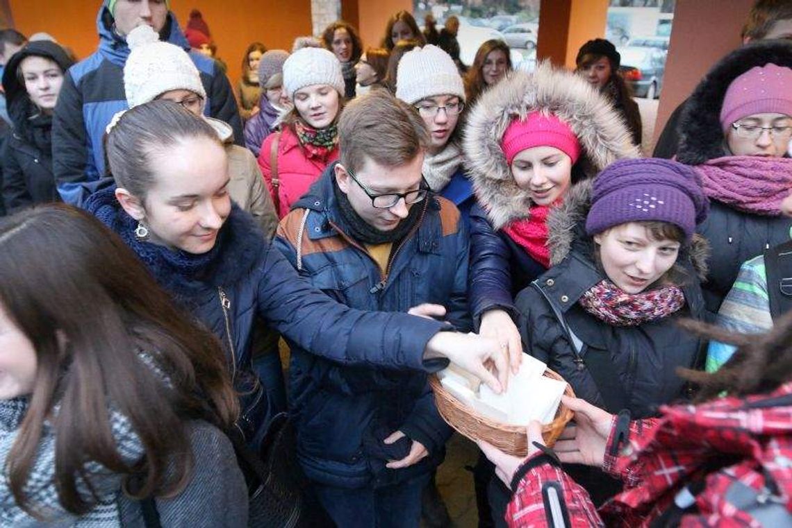 Studenci już mają święta. Na zajęcia dopiero od 7 stycznia
