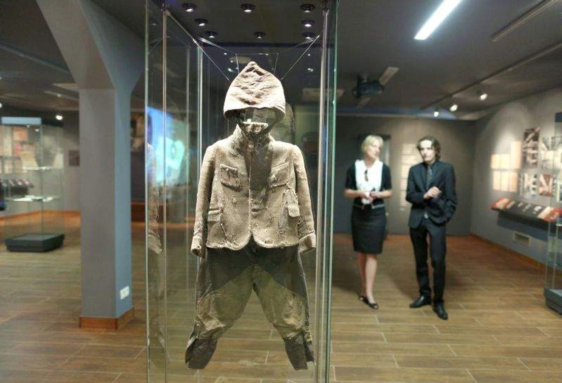 Studenci tłumaczą w Muzeum na Majdanku Studenci tłumaczą w Muzeum na Majdanku