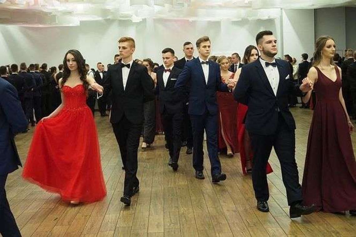 Studniówka 2018: Bal III LO w Lublinie [dużo zdjęć]
