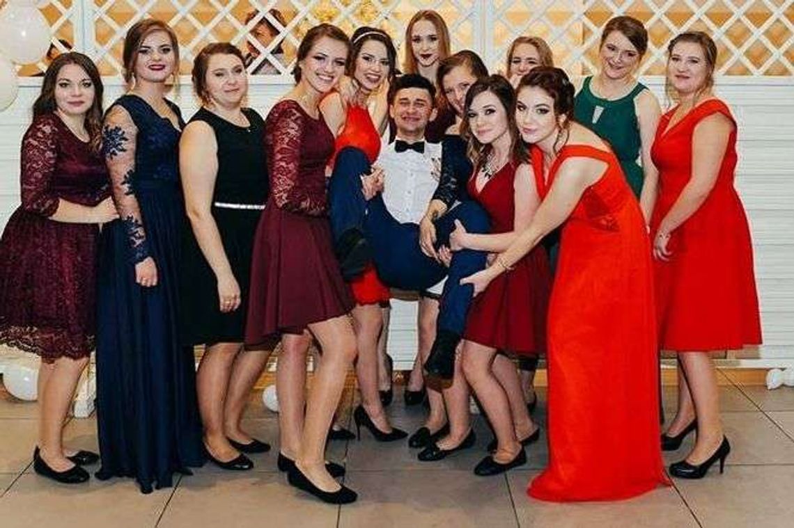 Studniówka 2018: Bal uczniów ZS nr 1 w Puławach [zdjęcia]