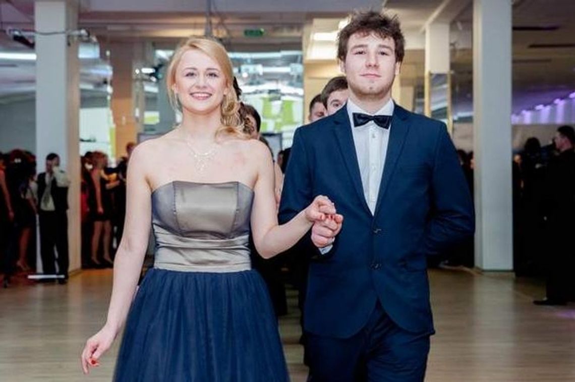 Studniówka III L.O. im. Unii Lubelskiej (zdjęcia) Studniówka III L.O. im. Unii Lubelskiej (zdjęcia)