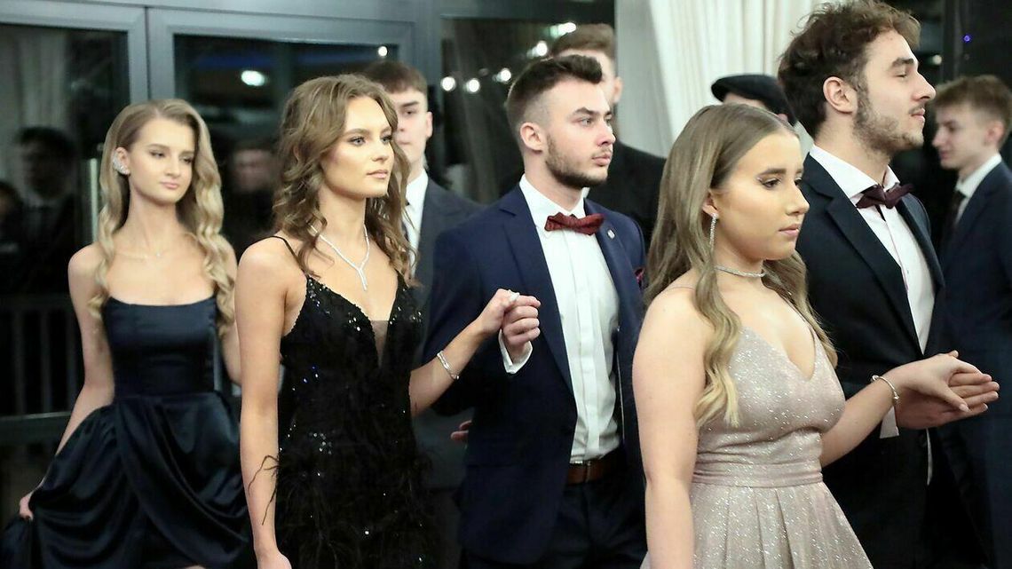 Studniówka Liceum Śródziemnomorskiego w Lublinie. Zabawa do białego rana Studniówka Liceum Śródziemnomorskiego w Lublinie. Zabawa do białego rana