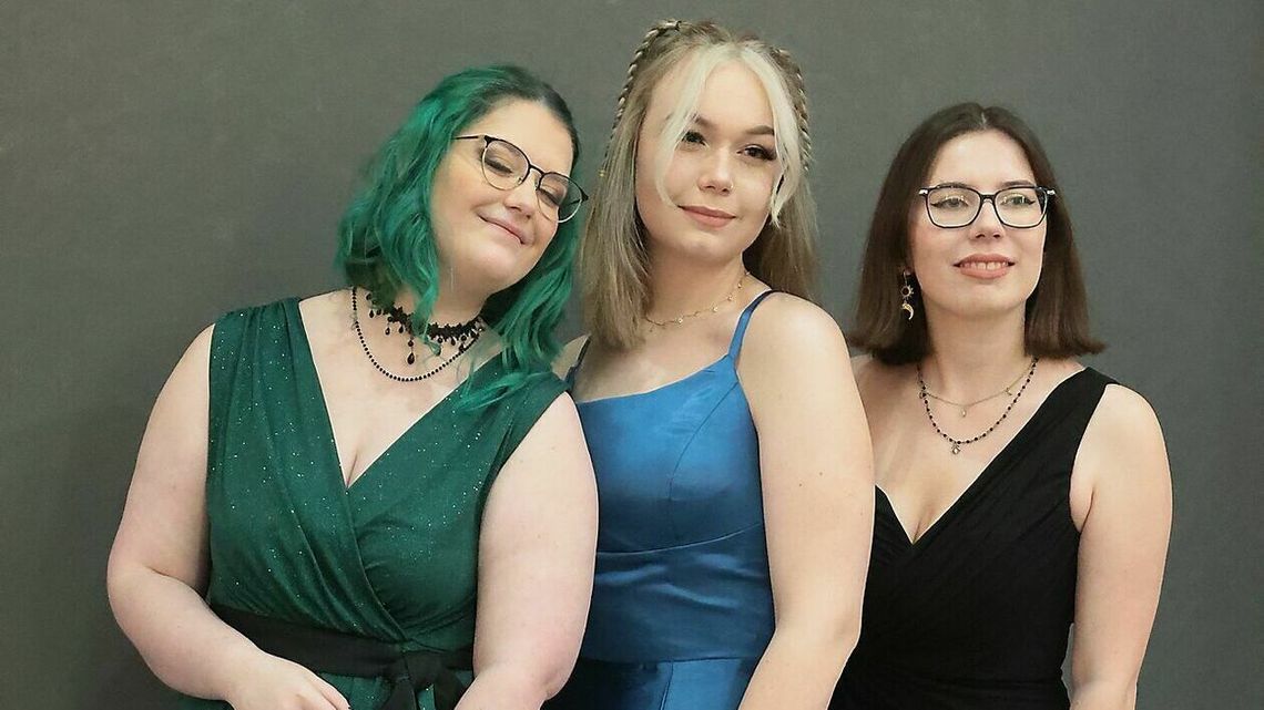 Studniówka Lubelskiego Centrum Kształcenia Zawodowego i Ustawicznego. Zabawa do białego rana Studniówka Lubelskiego Centrum Kształcenia Zawodowego i Ustawicznego. Zabawa do białego rana