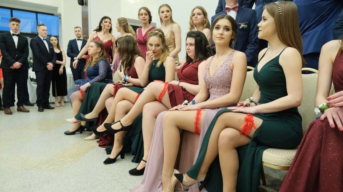 Studniówki 2020. Bal uczniów IV Liceum Ogólnokształcącego w Lublinie Studniówki 2020. Bal uczniów IV Liceum Ogólnokształcącego w Lublinie