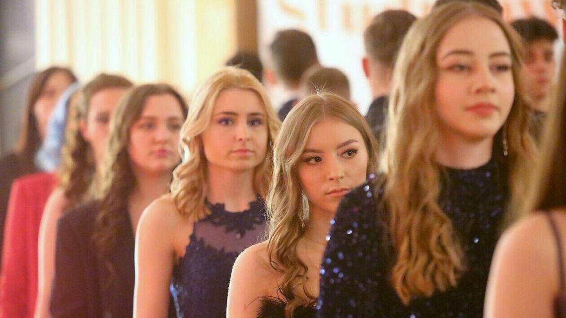 Studniówki 2022:  Bal Liceum Śródziemnomorskiego w Lublinie