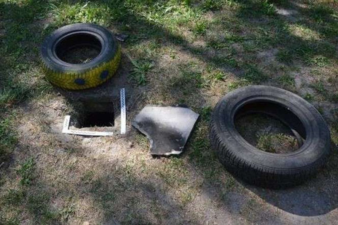 Studzienka była źle zabezpieczona. Do środka wpadła dwuletnia dziewczynka