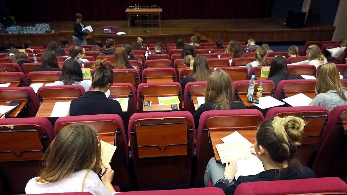 Stypendia dla studentów z lubelskich uczelni. Dostaną po 15 tys. zł