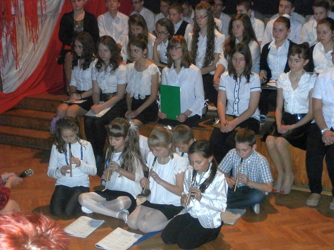 Suchowola. Szkolne uroczystości z okazji Święta Niepodległości