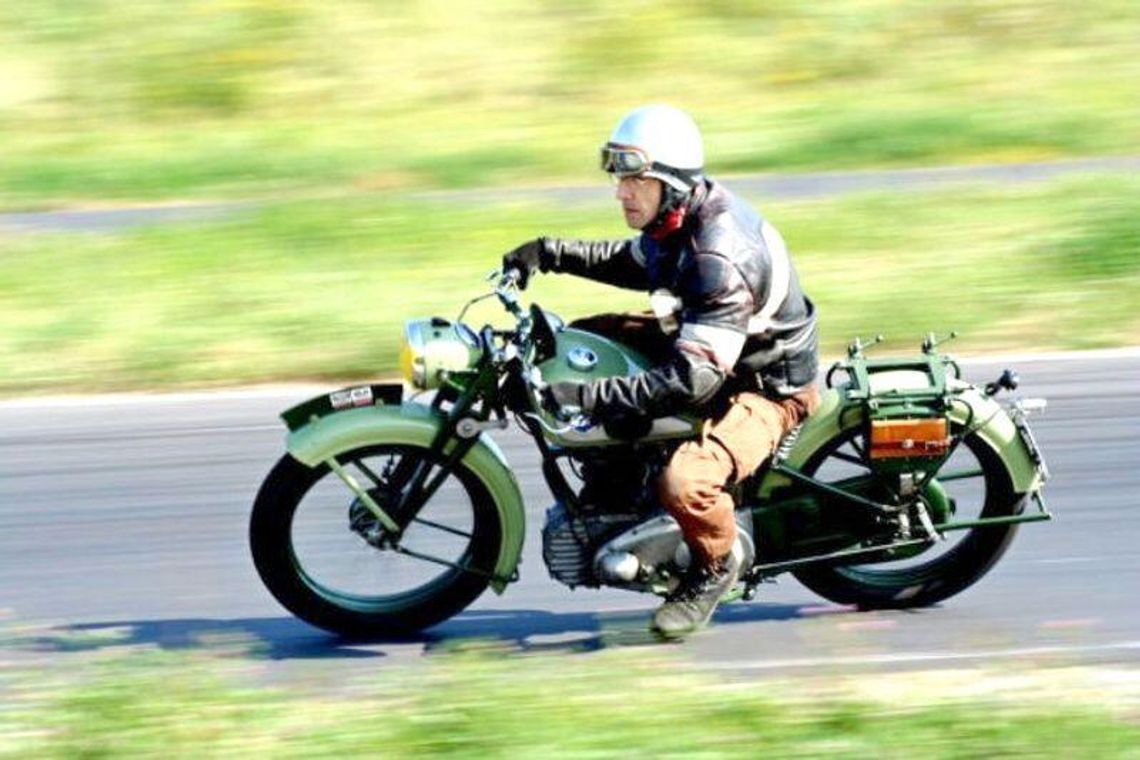 Super veteran 2012: Urok starych motocykli Super veteran 2012: Urok starych motocykli