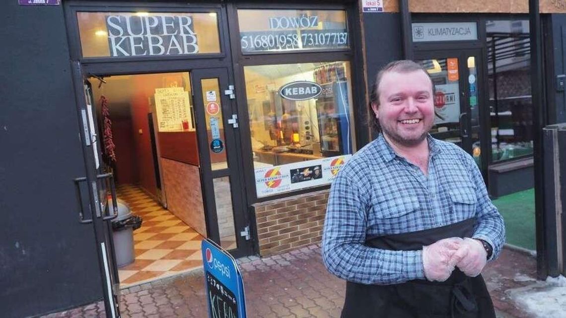 Super Zbieracz sprzedał swój kebab. Co teraz będzie robił? Super Zbieracz sprzedał swój kebab. Co teraz będzie robił?