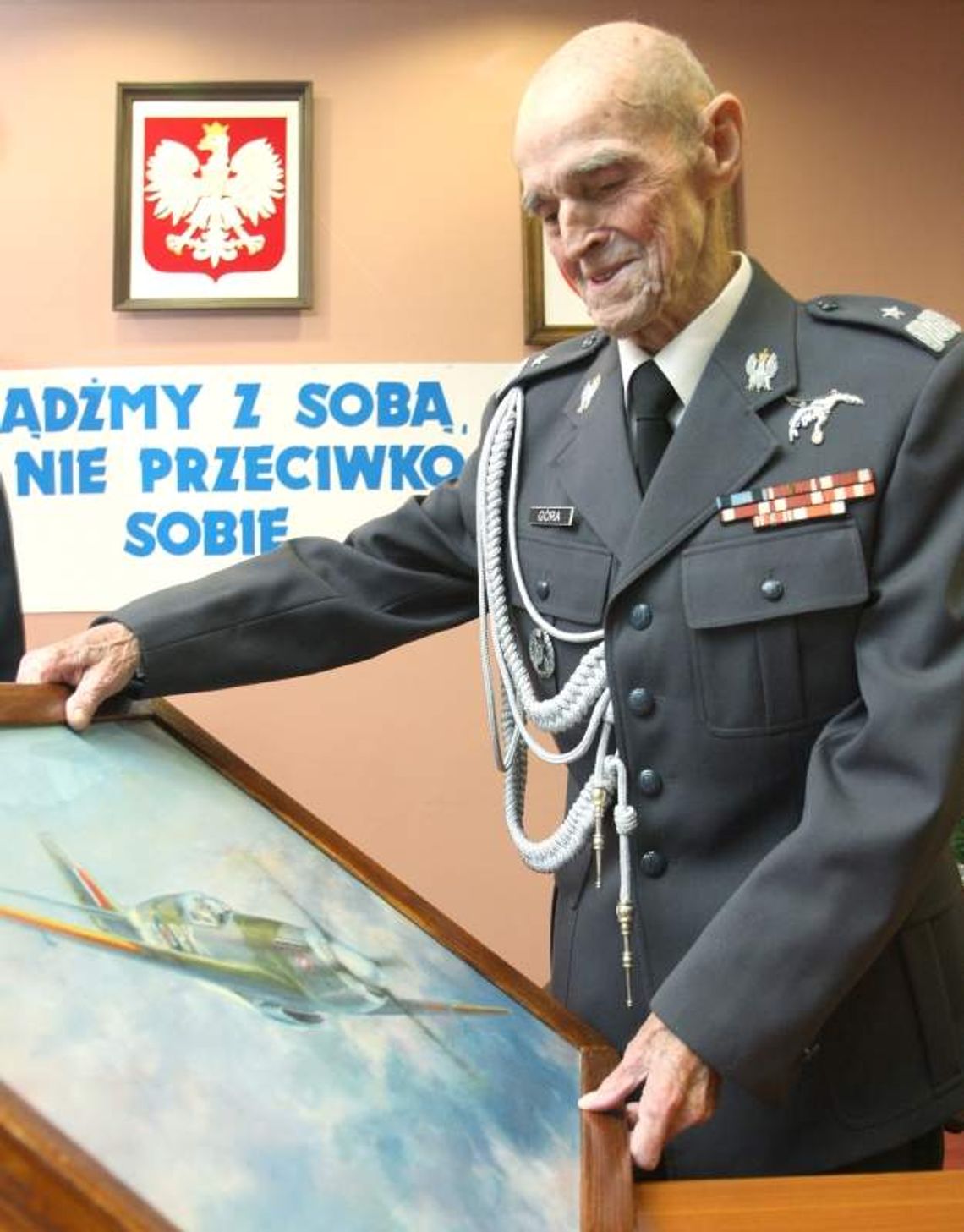 Supermarine Spitfire wyląduje na lotnisku Lublin. Hołd dla gen. Tadeusza Góry