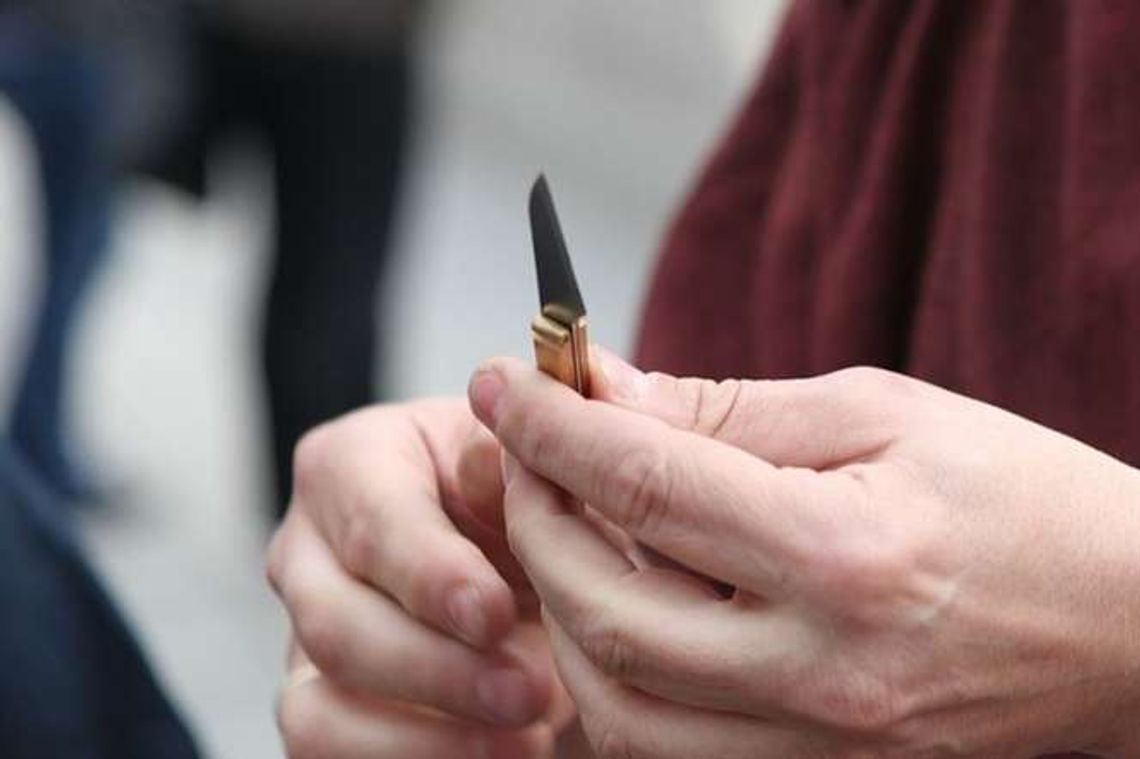 Świadkowie Jehowy zaatakowani za... szerzenie islamu. Mężczyzna miał grozić skalpelem