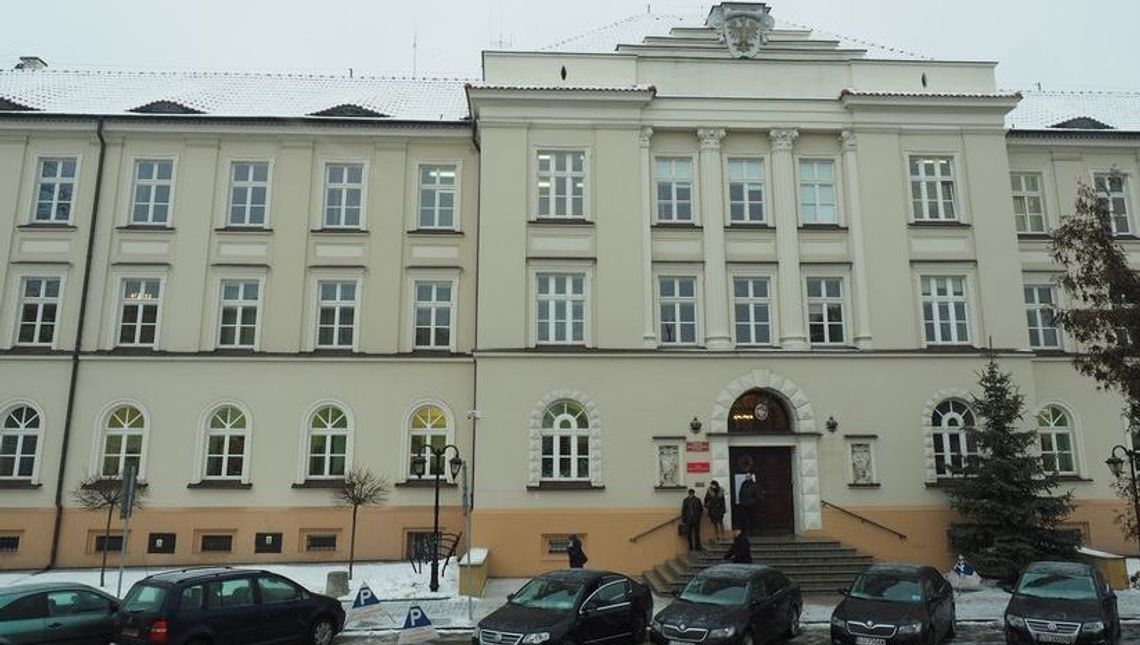 Świąteczny tydzień w lubelskich urzędach. Sprawdź, kto ma więcej wolnego Świąteczny tydzień w lubelskich urzędach. Sprawdź, kto ma więcej wolnego