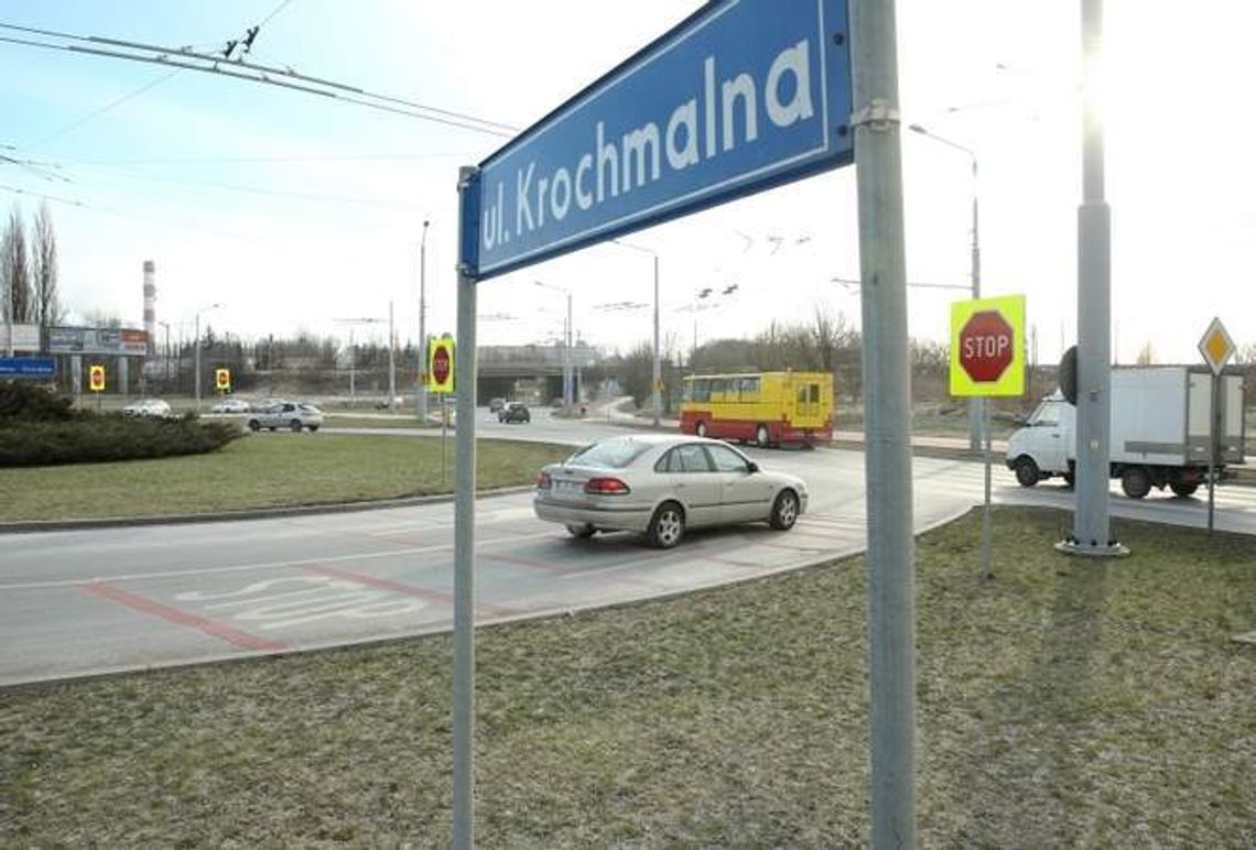Światła u zbiegu Diamentowej i Krochmalnej w poczekalni
