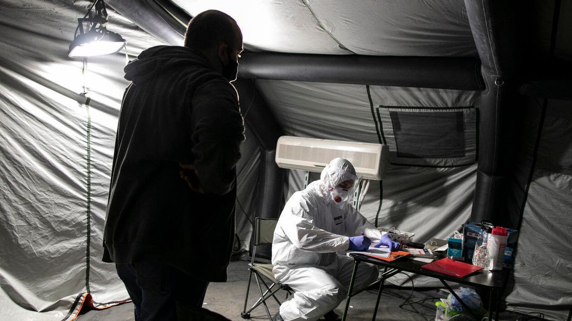 Światowa Organizacja Zdrowia: Nastąpił najwyższy wzrost liczby zakażeń od początku epidemii