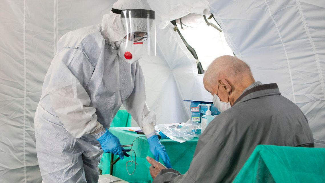 Światowa Organizacja Zdrowia: Niedziela z największym dobowym wzrostem zakażeń koronawirusem