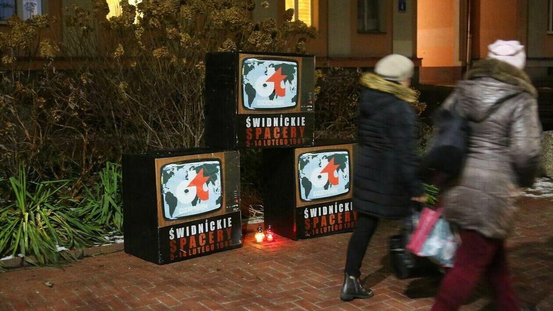 Świdnickie Spacery: "Pamiętam te telewizory przekręcone kineskopami na ulicę"