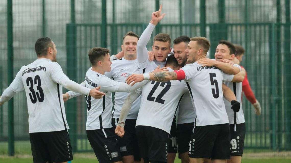 Świdniczanka – Stal Kraśnik 3:0. Siódma wygrana z rzędu i udany rewanż