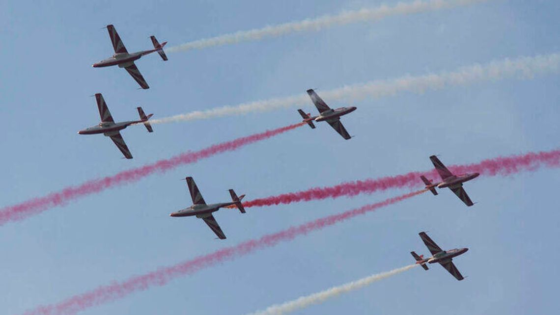 Świdnik Air Festival: Komunikacją miejską lub pociągiem, żeby oglądać lotnicze pokazy