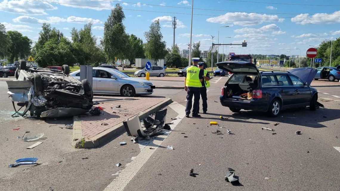 Świdnik: Kraksa trzech aut na Piaseckiej Świdnik: Kraksa trzech aut na Piaseckiej