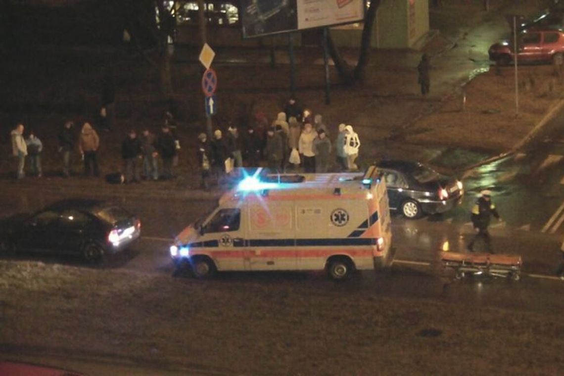 Świdnik: Opel potrącił pieszą. Trafiła do szpitala