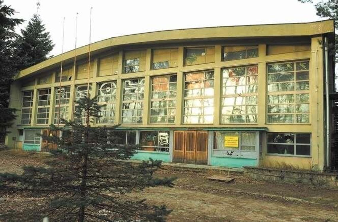 Świdnik: Ostatnie dni starej hali sportowej Avii