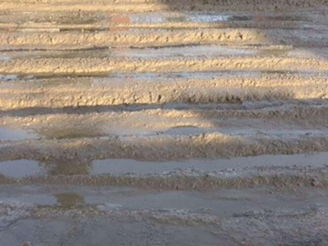 Świdnik: Rejkowizna tonie w błocie