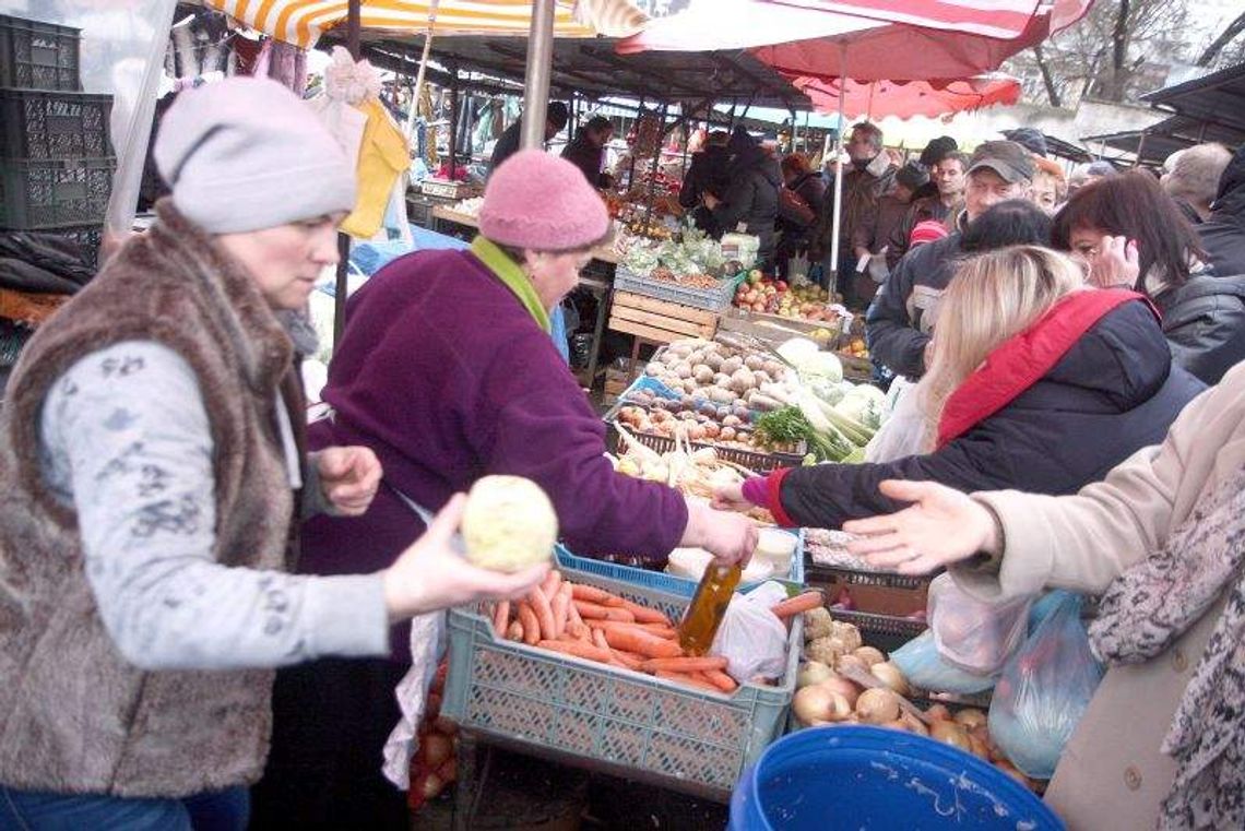 Święta tańsze niż przed rokiem. Spadły ceny produktów Święta tańsze niż przed rokiem. Spadły ceny produktów