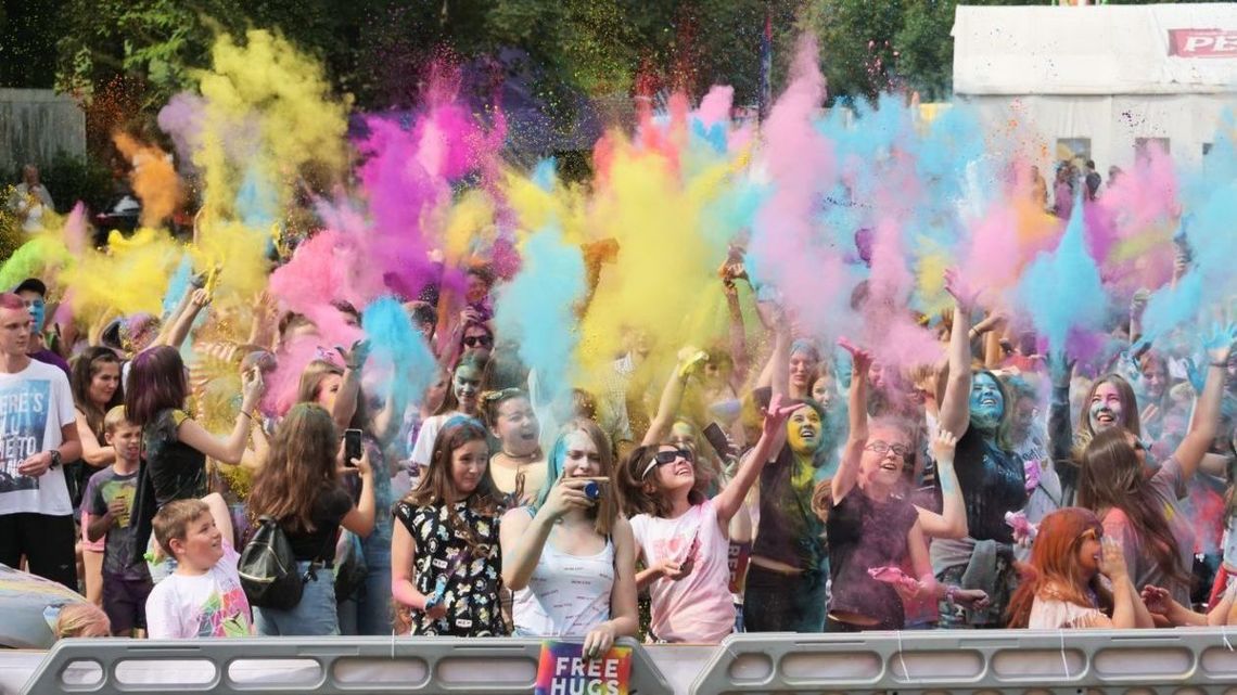 Święto Kolorów w Lublinie. Barwna impreza nad zalewem [zdjęcia]