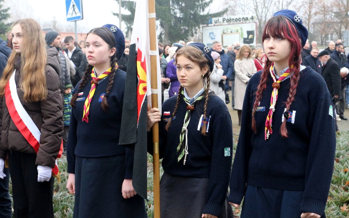 Święto Niepodległości w Puławach. Kwiaty, przemówienia a wieczorem koncert