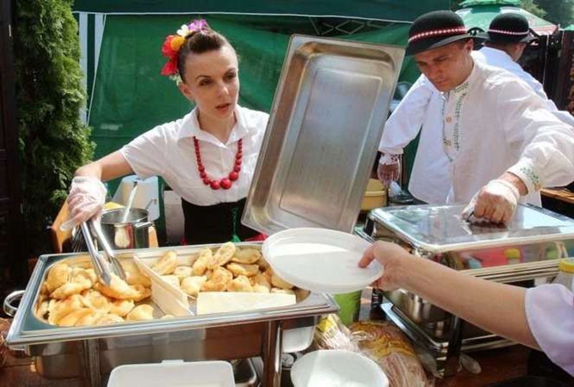 Święto w Bychawie: Festyn, muzyka i 60 tys. pierogów