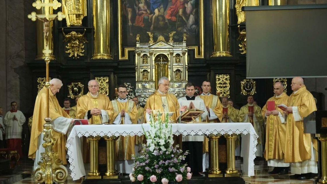 Świętowali 50-lecie kapłaństwa. Wśród złotych jubilatów jest bp Mieczysław Cisło