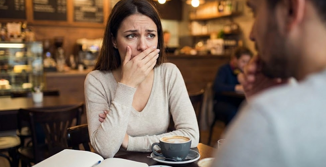 Świeży oddech to nie tylko mięta. O czym zapominasz podczas porannej toalety?