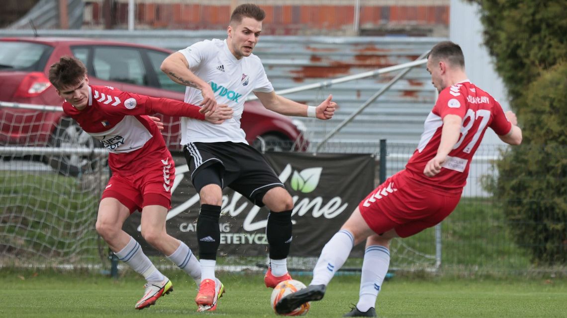 Sygnał Lublin – Wisła Grupa Azoty II Puławy 3:1. Sztafeta pokoleń Sygnał Lublin – Wisła Grupa Azoty II Puławy 3:1. Sztafeta pokoleń