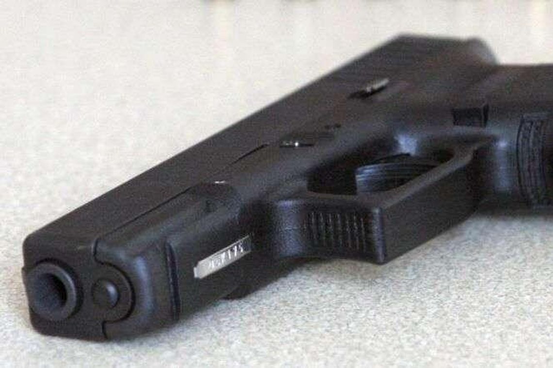 Syn policjanta zastrzelił się z broni ojca. Postępowanie umorzone