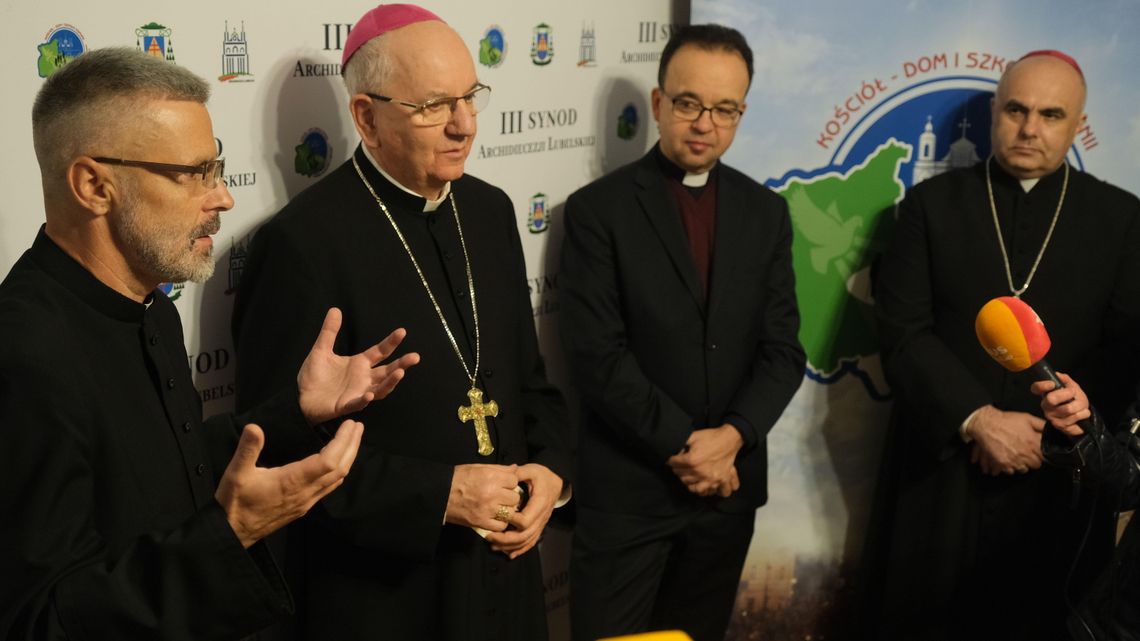 Synod w Lublinie: Wierni powiedzieli, jakich zmian oczekują od księży. "Kościół traci rolę jedynego edukatora kultury"