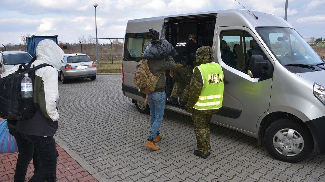 Syryjczyk, Marokańczyk i dwóch Tunezyjczyków przez Bug do Francji