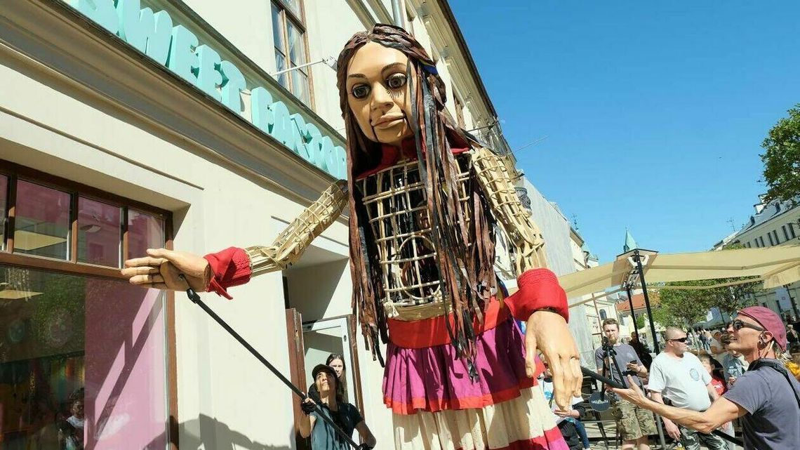 Syryjska dziewczynka szukała w Lublinie mamy [zdjęcia, wideo]